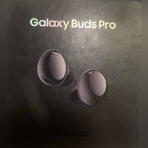 Galaxy bunds pro brand new
